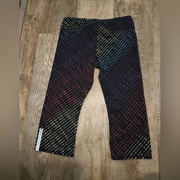 NWOT Marc New York Andrew Marc Black Pink Yellow Blue Green Cropped Leggings - Picture 4 of 4